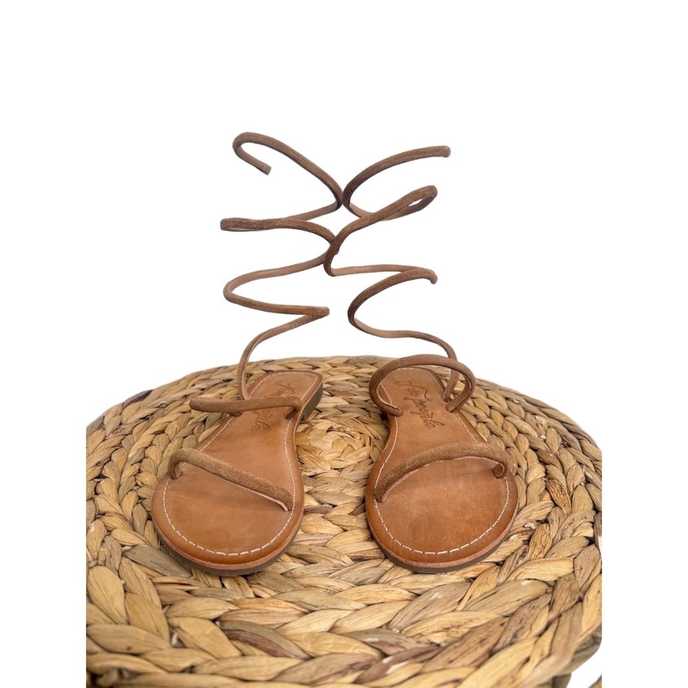 Free People Sandal Havana Taupe Suede Leather Gladiator Ankle wrap Boho festiva - Picture 2 of 8